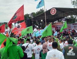 Ribu Massa Hadiri Kampanye Nomor 2 di Lapangan Sejati Kota Medan