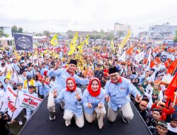 Banjir Massa di Lapangan Reformasi Desa Bandar Klippa,Kampanye Akbar Asriludin-Lom Lom Pukau Pengunjung