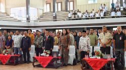 Buka Rakor Kepala Desa, Bupati Tapteng Membentuk Koperasi Desa Merah Putih, Upaya Meningkatkan Perekonomian Masyarakat