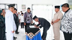 Bupati Tapanuli Tengah Lantik 8 Pejabat Administrator Dan Pengawas Di lingkungan Pemkab Tapteng