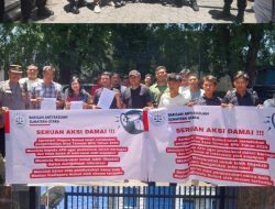 BARA SU Gelar Aksi Damai di Kejatisu dan BPK RI, Stop Politisasi Hasil Temuan BPK !