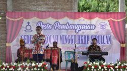 Bupati Tapanuli Tengah Hadiri Pesta Pembangunan Gedung Sekolah Minggu HKBP Sibuluan