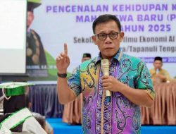 Bupati Tapteng: Kuliah Itu Harus Mandiri Dan Bekerja Keras