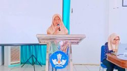 Plt. Sekdakab Tapteng Buka Sosialisasi Pengelolaan Sampah Tingkat OPD