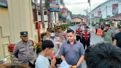 Ratusan Massa HPU Indonesia Raya Geruduk Kejari dan Polres Binjai, Desak Penangkapan Aktor Intelektual Penyerangan Jaksa