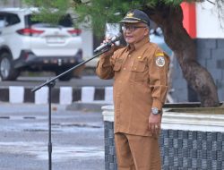 Staf Ahli Bidang Sosial Kesra Setdakab Tapteng Bertindak Selaku Pembina Apel Pejabat Eselon II dan III