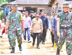 Bupati Tapteng Tinjau Pembukaan Jalan Penghubung Kecamatan Lumut Dengan Sibabangun