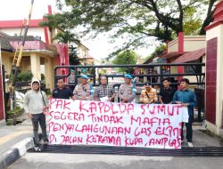 Koalisi Mahasiswa Pengibar Keadilan Sumatera Utara (KOMPEK-SU) Geruduk Polda-Su, “Kami tidak mau Film Lama tayang lagi”