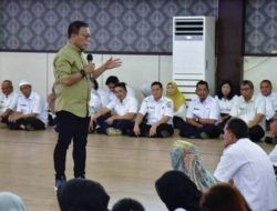 Bupati Tapteng : Prinsip Dasar Pemerintahan Adalah Pelayanan, Promosi Jabatan Terapkan Merit Sistem ASN