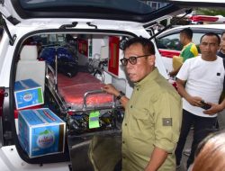 Bupati Tapteng Prioritaskan Kepentingan Rakyat Beli Dua Unit Ambulance