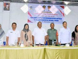 Buka Sosialisasi Tata Kelola Pengembang Bisnis Koperasi TapTeng