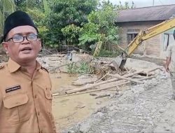 Plt. Camat Barus Bersama Tim Tanggap Darurat Lakukan Percepatan Pemulihan Bencana