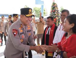 Kapolda Sumut Rayakan Natal Bersama Pengungsi di Tukka Tapanuli Tengah