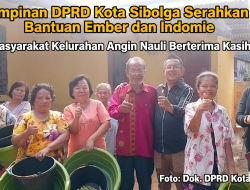 Pimpinan DPRD Kota Sibolga Serahkan Bantuan Ember dan Indomie, Masyarakat Berterima Kasih pada Partai Golkar dan Haji Wawan