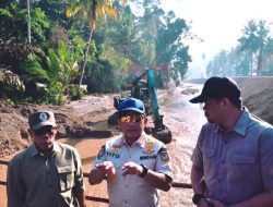 Mendagri Apresiasi Gubsu dan Bupati Tapteng Sigap Percepat Normalisasi Sungai