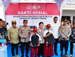 Ketua Komisi IV DPR RI dan Kapolri Serahkan Bantuan ke Huntara Pinangsori