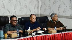 Bupati Tapteng Fase Transisi Darurat ke Pemulihan Kita Berorientasi Pada Pelayanan Masyarakat