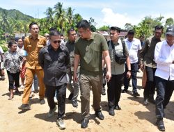 Gubsu dan Bupati Tapteng Tinjau Sungai Aek Tolang dan Sungai Sibuluan