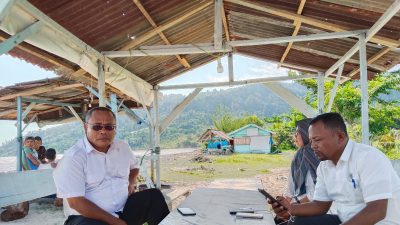 Gerak Cepat Tanggapi Keluhan Warga Asisten I Bersama Kadispora Tinjau Tumpukan Kayu Bekas Bencana di Lubuk Tukko