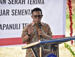 Bupati Tapteng Resmikan Gedung Sementara Sekolah SDN 155683 Sigiring-giring