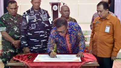 Bupati Tapanuli Tengah Canangkan Sensus Ekonomi 2026 