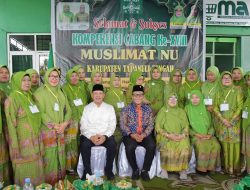 Bupati Tapanuli Tengah Buka Resmi Konferensi Cabang XVIII Muslimat NU